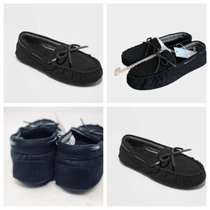 NEW Cat & Jack Boys' Lionel
Moccasin Slippers - Black - Size 1